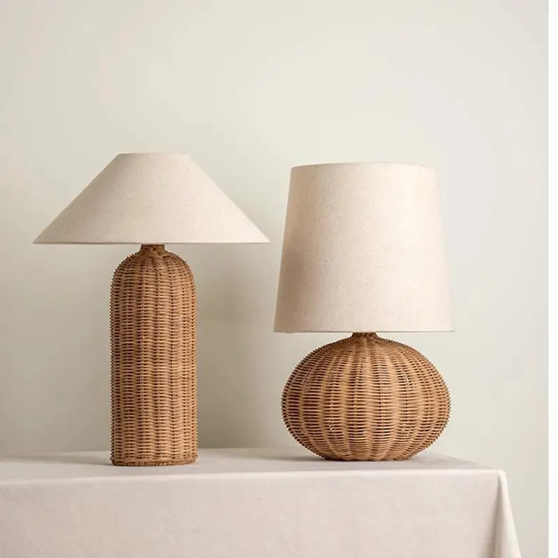 

Japanese-style wabi-sabi wind antique bedroom retro bedside lamp hotel homestay designer rattan art woven atmosphere desk lamp