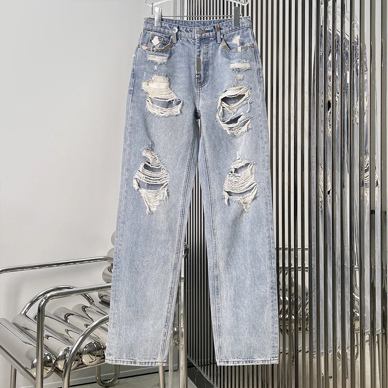 고품질 베거 스타일 멀티 리벳 여성 데님 청바지, 찢어진 구멍, 헤진 가장자리, 워싱된 룩 바지 25101802