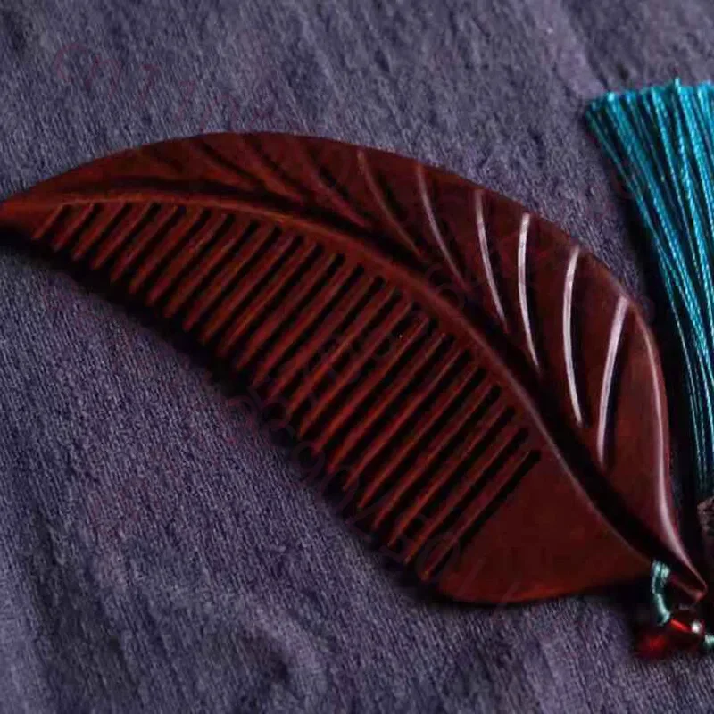 Chinese Traditional Vintage Leaf Shape Tassel Anti-static Sandalwood Hair Comb