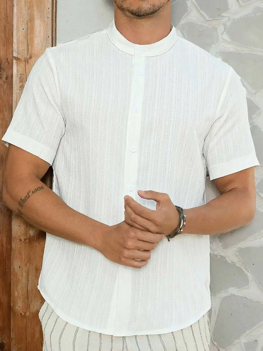 

Men's Solid Color Short Sleeve Stand Collar Casual Shirt