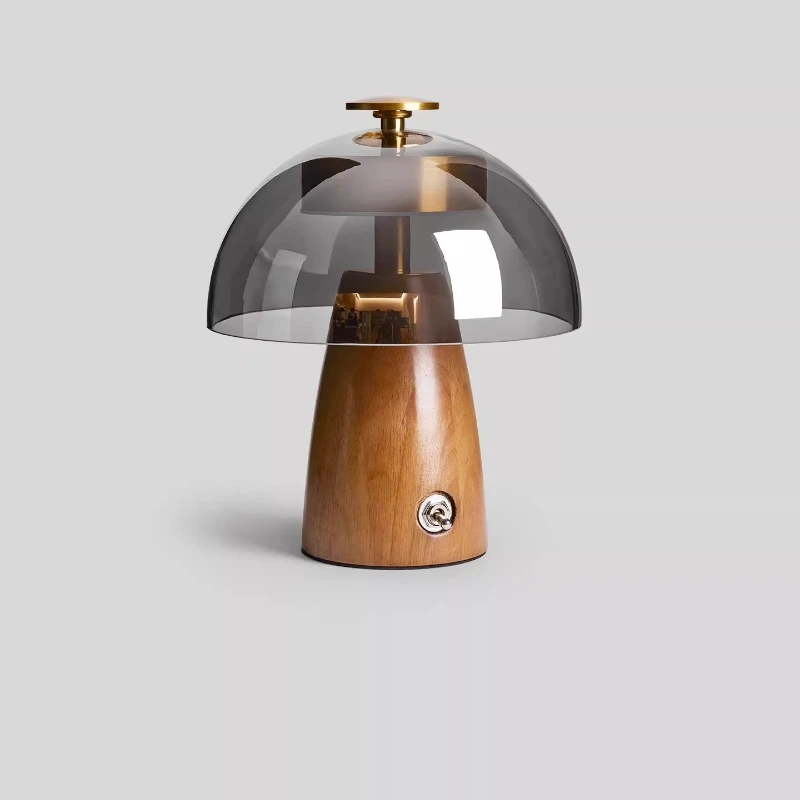 Medieval light luxury bedroom bedside mushroom table lamp retro high-end solid wood master bedroom room eye protection