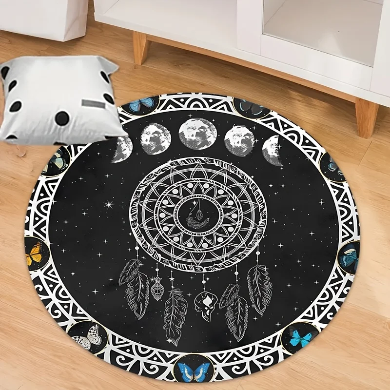 

Круглая подушка «Ловец снов» с серебряным принтом — декоративный акцент для офиса, гостиной, ванной комнаты и прихожей