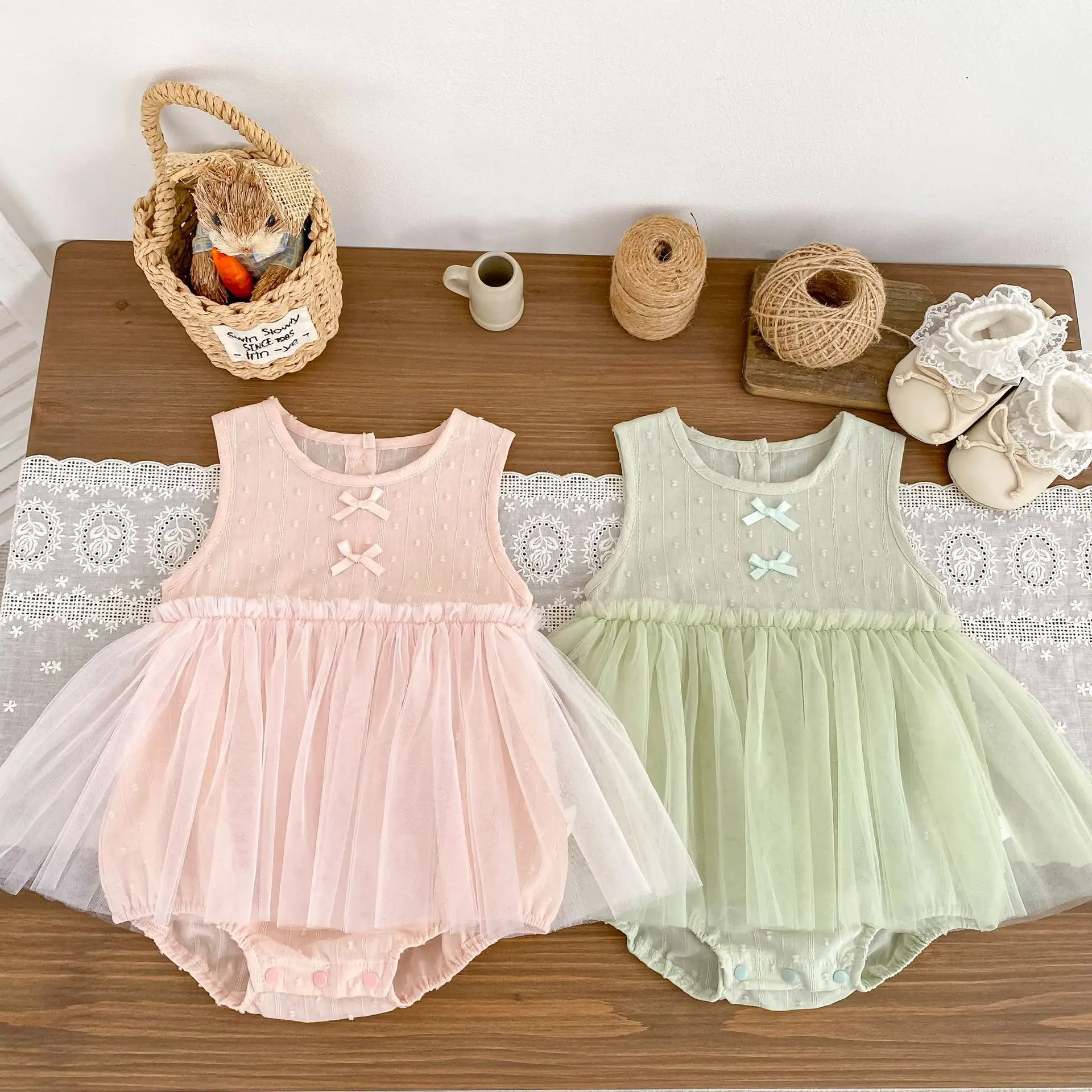 2026 Summer Baby Girls' Mesh Sleeveless Vest Bag Butt Skirt Western Princess Skirt Crawler Dress