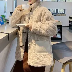 Abrigo de piel sintética con botones de cuerno para mujer, chaqueta de lana de cordero de manga larga, moda coreana, prendas de vestir gruesas y cálidas, invierno, 2024