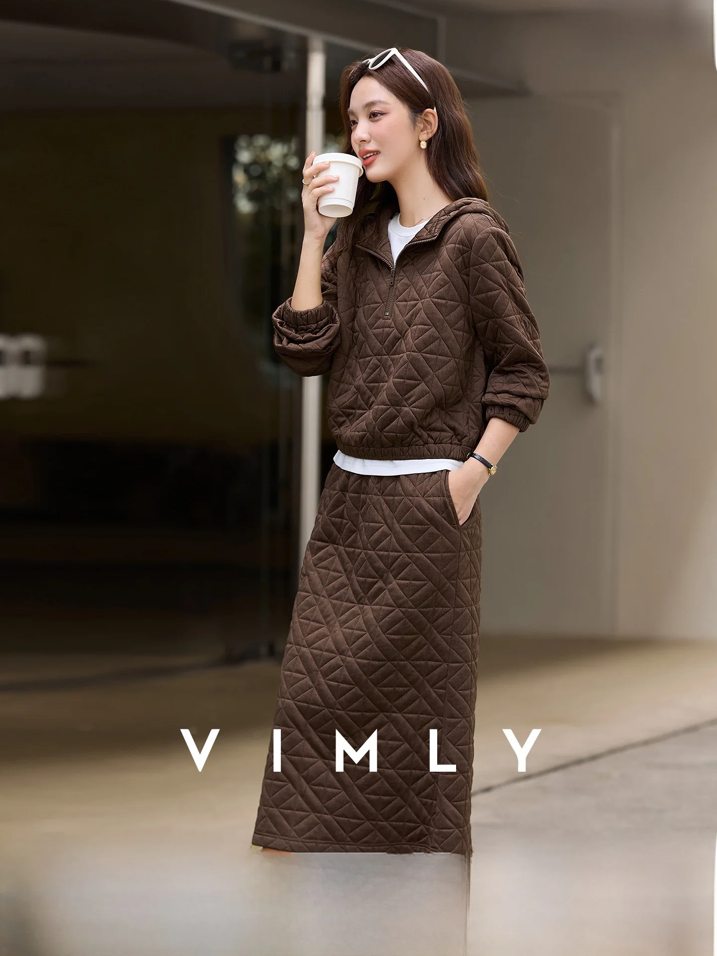 

Women's Geometric Patterned Hat Two-Piece Set Winter Casual Sle Long Sve Straight Leggings Skirt Ensemble Faionable