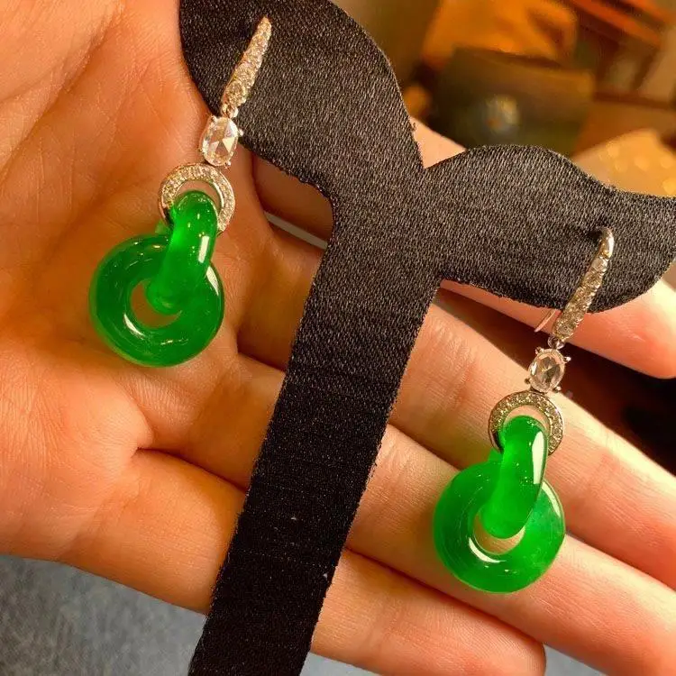 

Ice emerald double circle chalcedony earrings with Internet celebrities sweet fashion versatile trend style earrings