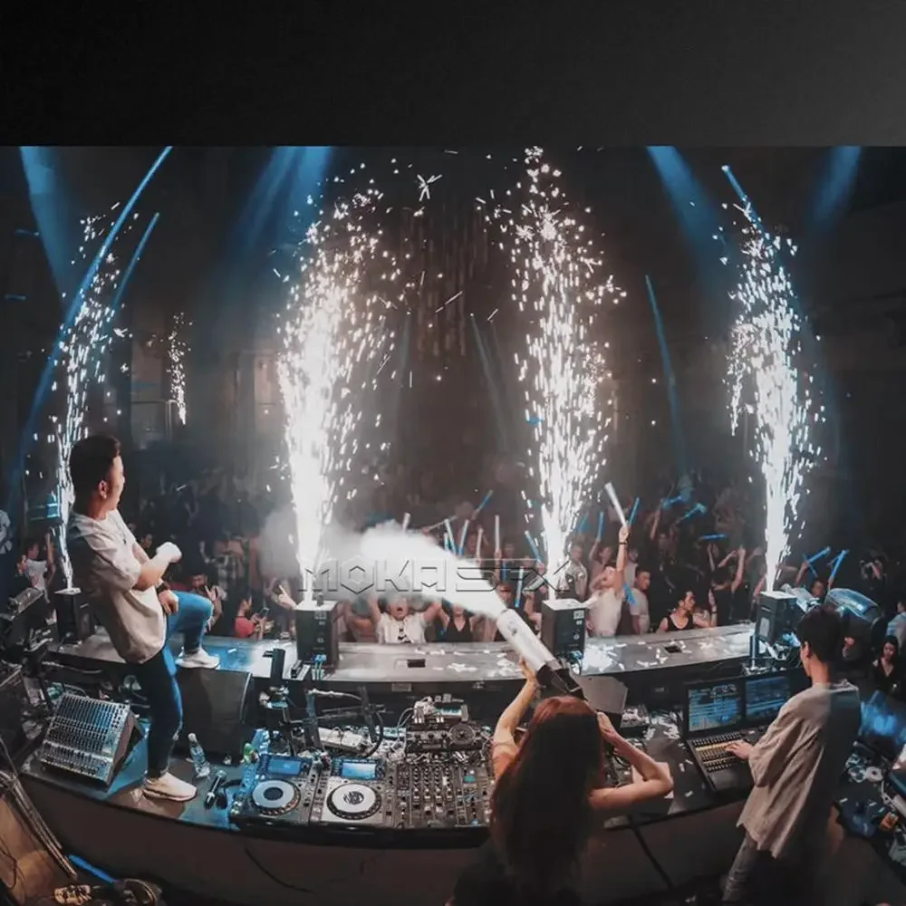 MOKA SFX 750w Stage Cold Spark Machine con Flight Case Wedding Machine Wireless Electric DMX Cold Sparkler