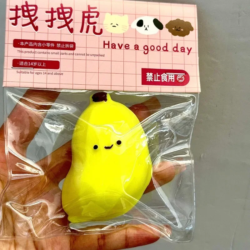 Śliczna zabawka Chubby Banana Slow Rebound Creative Simulation Banana Ice Cube Kawaii Pinch Toy Zabawka antystresowa dla dorosłych dzieci