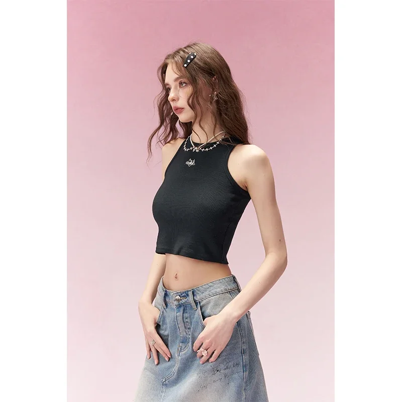ELFSACK Fitted Tank Top with Minimalist Logo Embroidery & Stripes, Sweet Cool Slim Camisole , Versatile Layering Basics