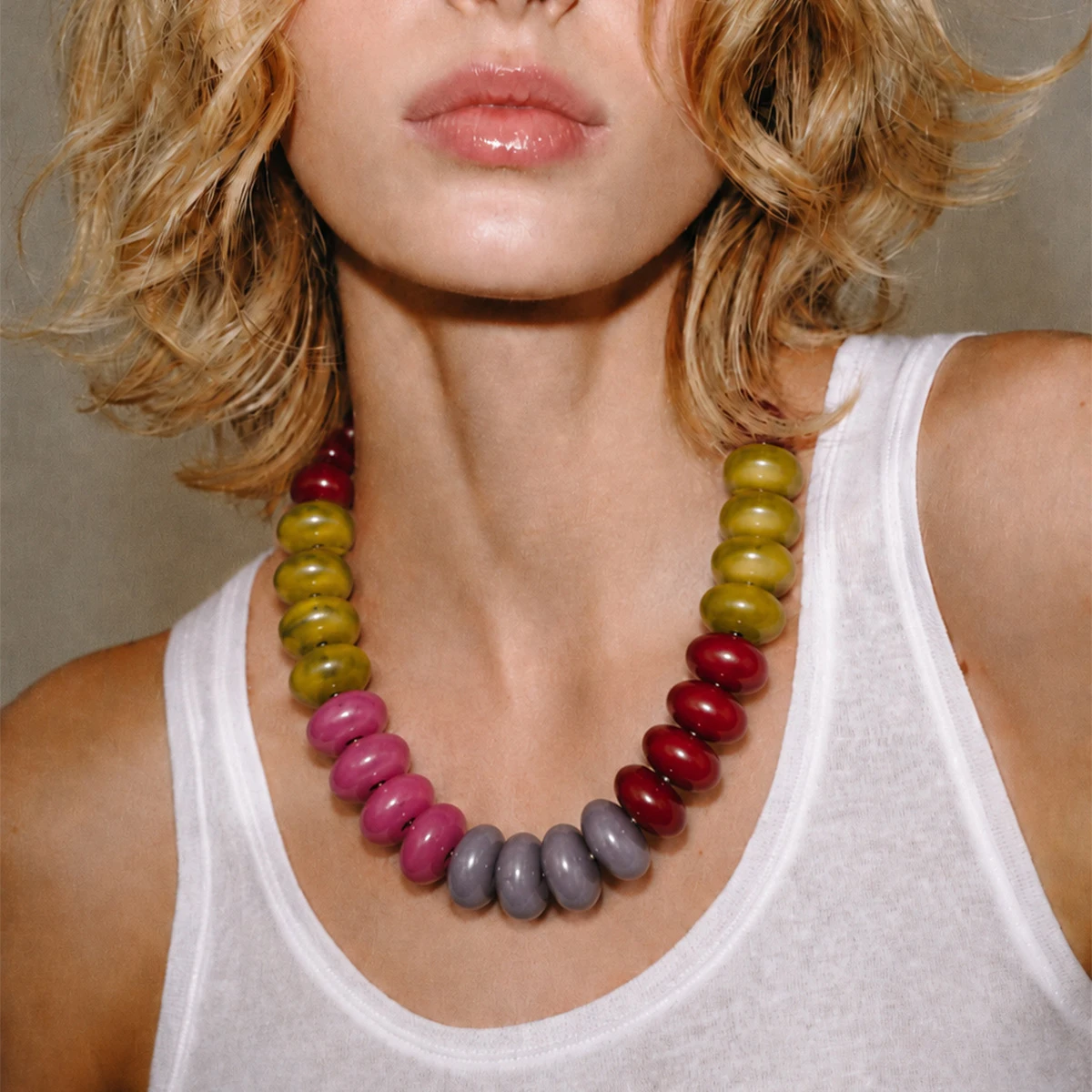 Original Bohemian Colorful Acrylic Beaded Necklace Retro Contrast Color Autumn Winter Jewelry for Women Wholesale