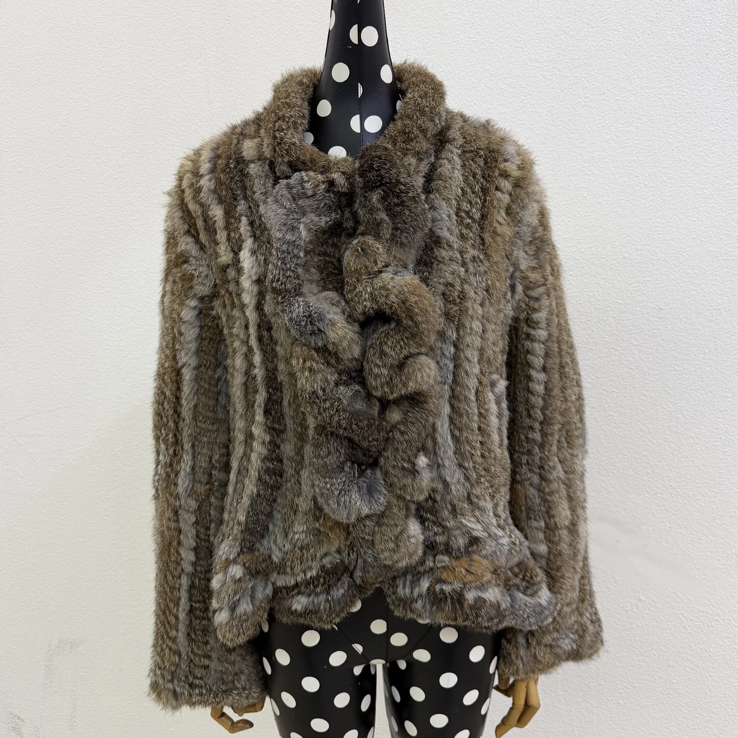 

Real Rabbit Fur Women's Coat Autumn and Winter New Encrypted Thickened Hand-woven Double-sided Hooded Short Fur Coat for Women