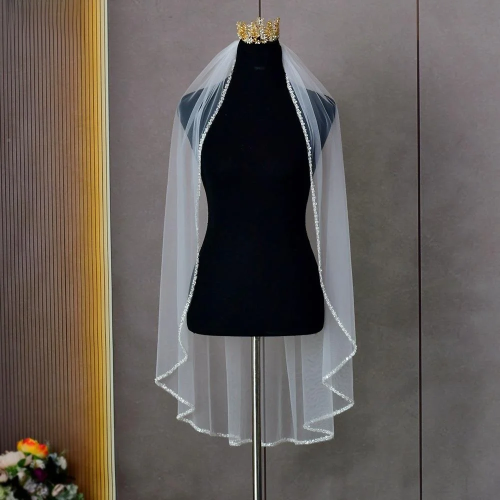 voile-de-mariee-simple-en-tulle-perle-avec-garniture-en-cristal-cousue-a-la-main-youla-pan-v134v1g4-accessoire-de-mariee-de-style-coreen