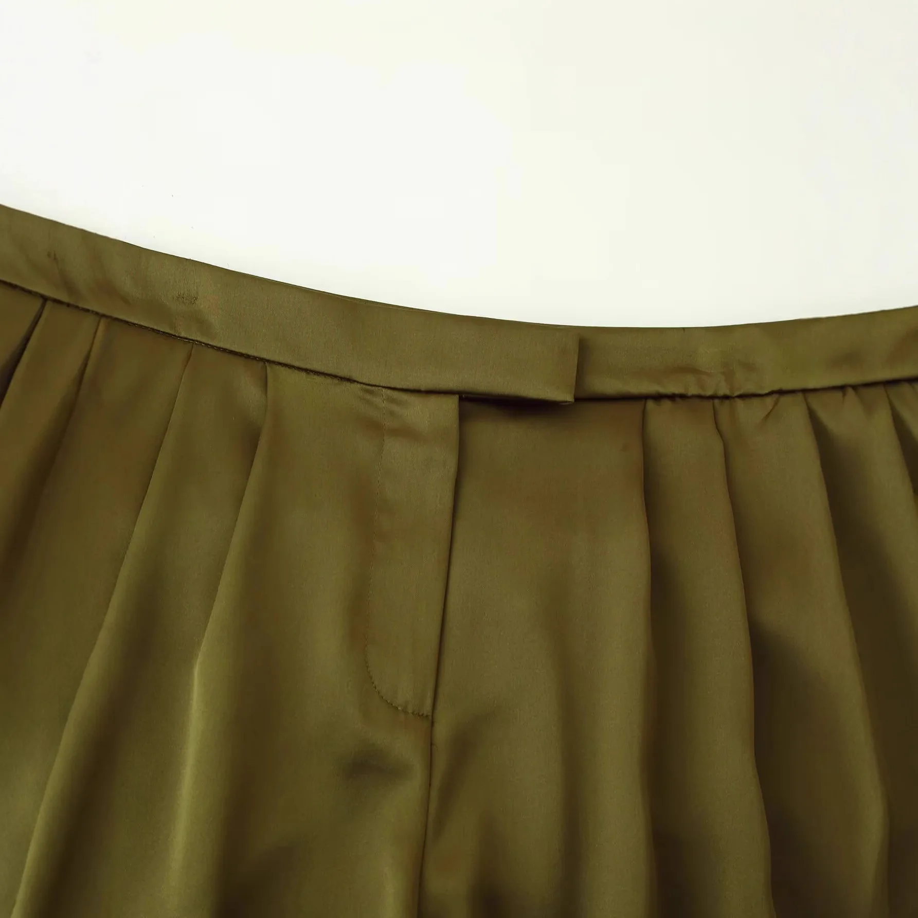 Fashionable Satin Lace Trim Casual Shorts For Women Summer New Arrival Style From