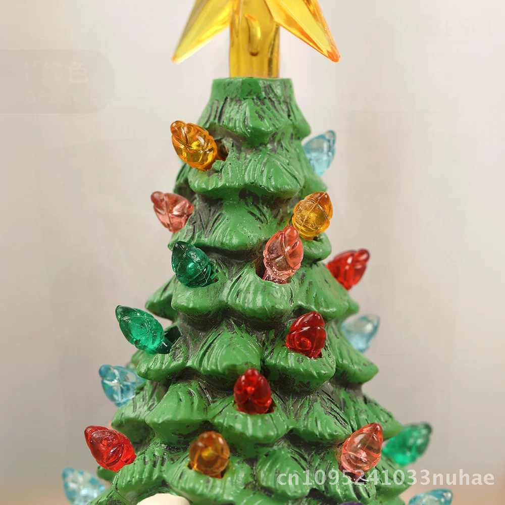 

New Cute Dwarf Santa Claus Resin Decoration Festive Window Display for Shopping Mall Glowing Handmade Craft Figurine