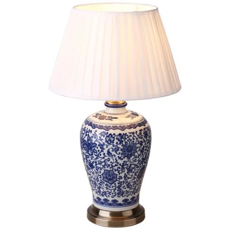 Blue and white porcelain creative ceramic desk lamp bedroom bedside lamp decorative desk lamp