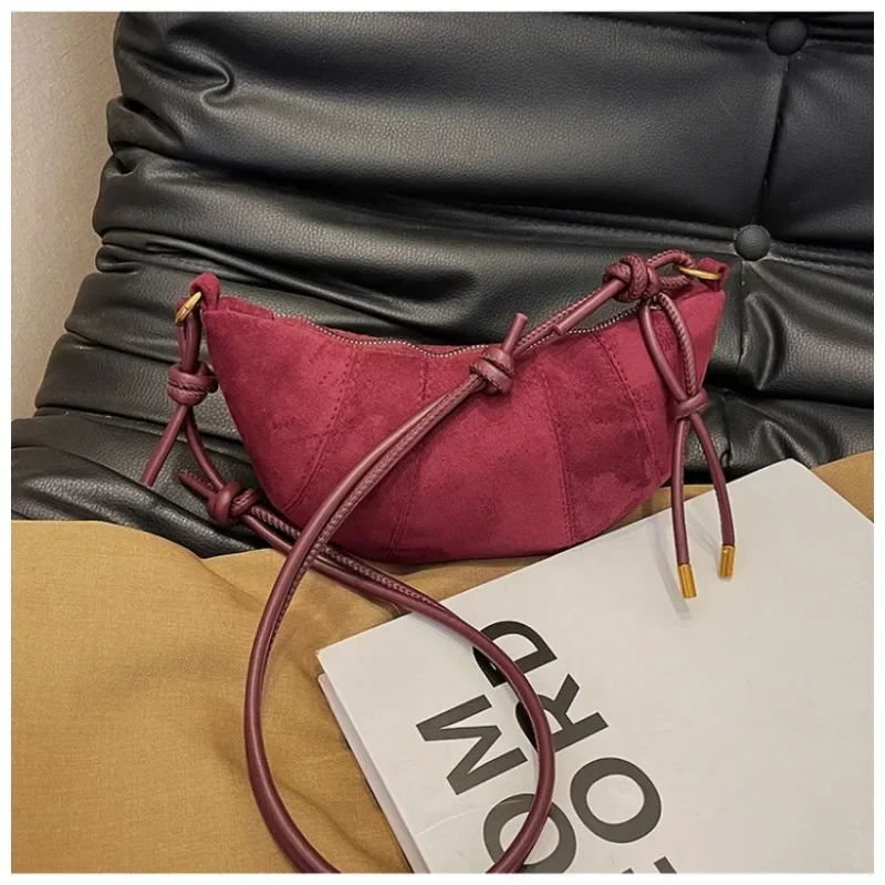 Bollos de bola de masa de moda e informales para mujer 2024 nueva tendencia Retro bolso de hombro esmerilado