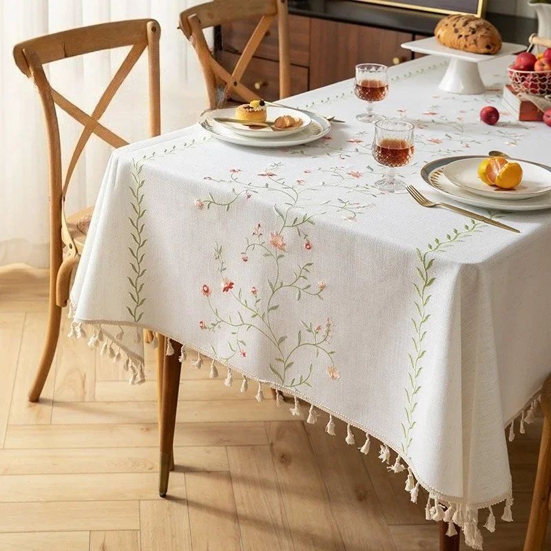 Three-dimensional Embroidery Table Cloth Light Luxury French Retro Rectangular Coffee Table Cloth High-grade Cotton Linen Decor