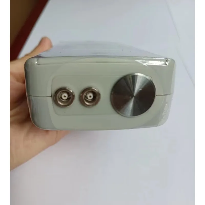 

2026 SELL AT-140T6 Ultrasonic Thickness Gauge with a Resolution of 0.001 Inch for Measuring the Thickness and Corrosion of Machi