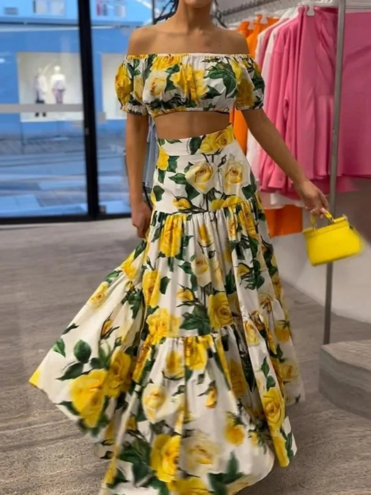 

Новый летний женский повседневный комплект спортивной одежды с принтом на одно плечо, длинные брюки с v-образным вырезом, полиэфирное волокно, студенческий orm