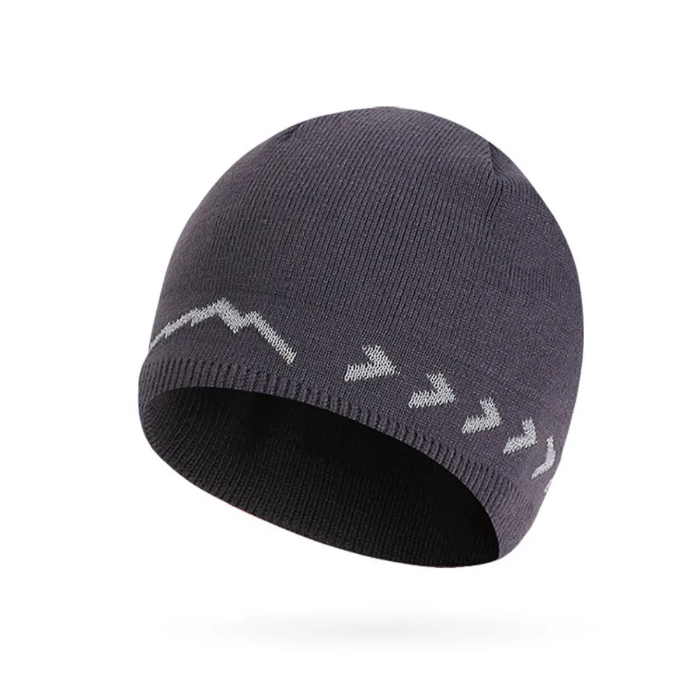 Polyester Material Reflective Knitted Hat Reflective Stripe Ribbed Knit Texture Visibility Safety Hat Unisex Design