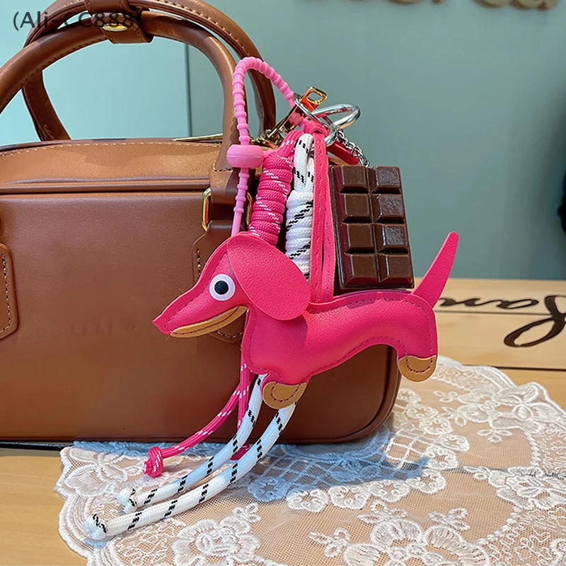 Dekoracja torby ze smyczą dla psa jamnika w stylu retro Ins. Brelok do kluczy Breed Puppy Bag Charm Chocolate Chips Pleciona lina Wiszące akcesoria