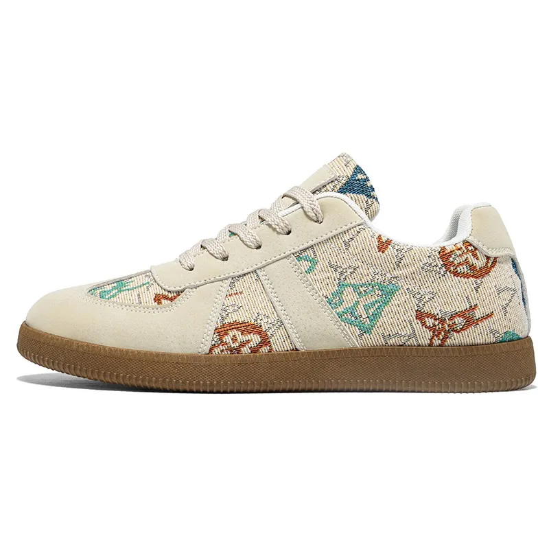 

2026 Spring New Men's Canvas Sneakers Breathable Soft Sole Classic Trendy Casual Versatile Skateboard Shoes