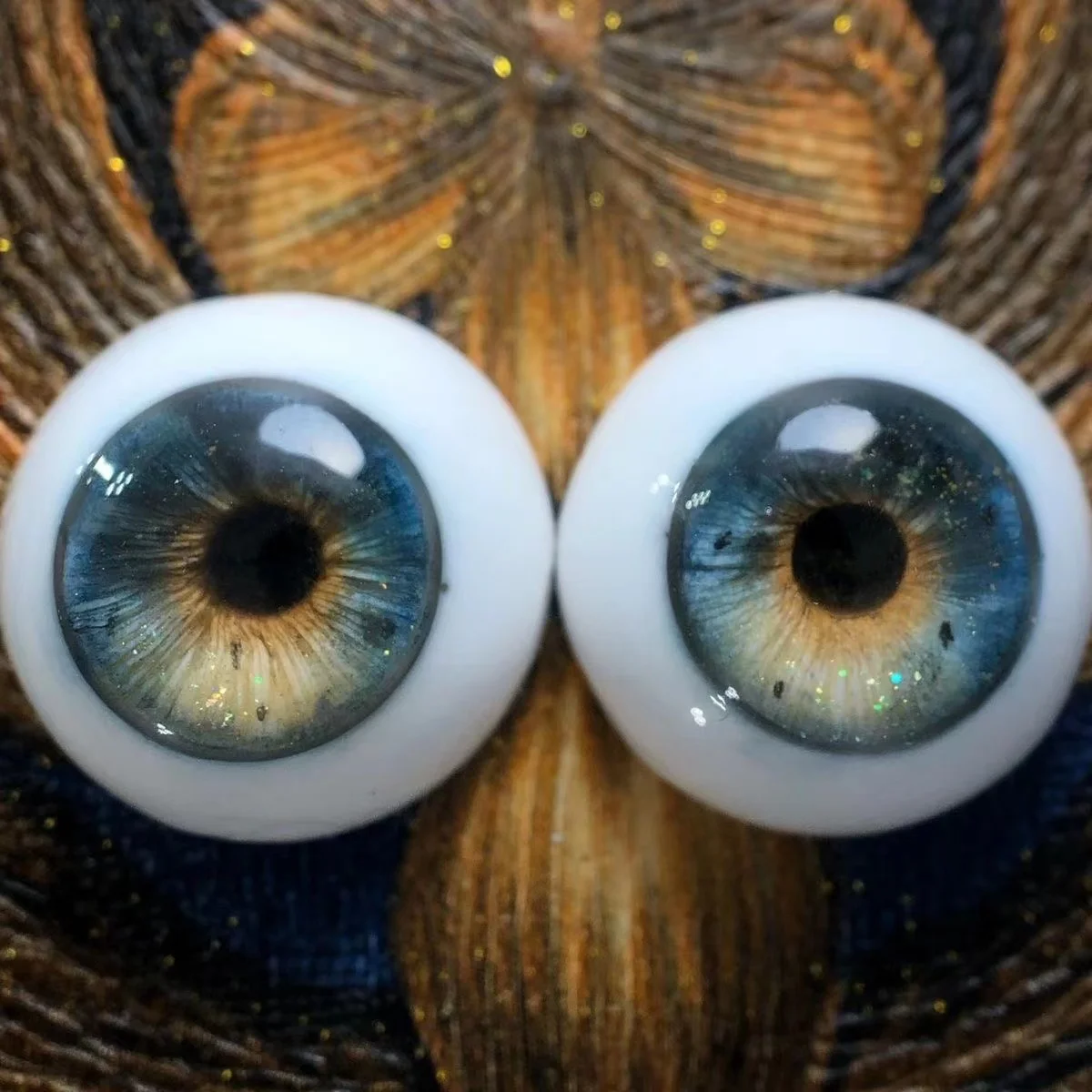 Sichere Augapfel 14 mm BJD Puppenaugen 1/3 echte Windpflastersaugen „fliegende Goldserie“-Augen