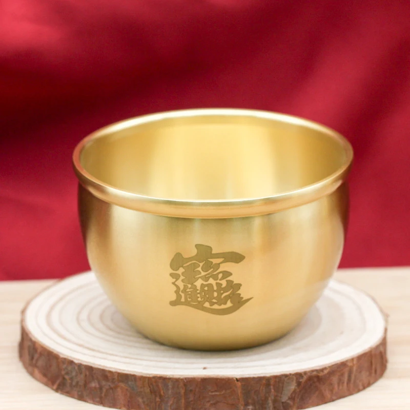 Brass laser-engraved wealth-attracting and lucky charm decorative items, original color vases, suitable for home and office deco
