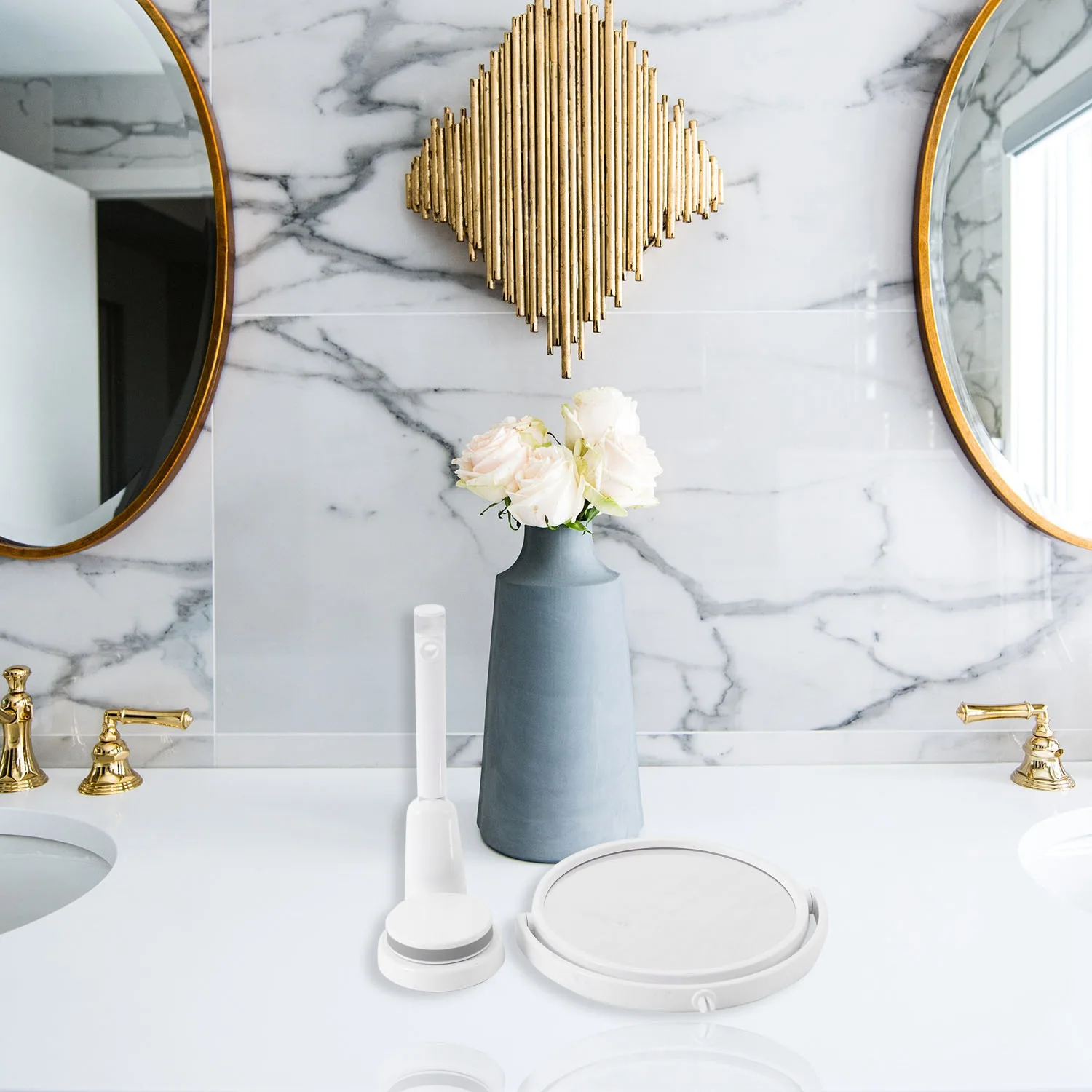 A76I-Modern Drill-Free Bathroom Mirror 2 Side Makeup Vanity Shave Mirrors Wall Suction Folding Extend Round Bath Accessories