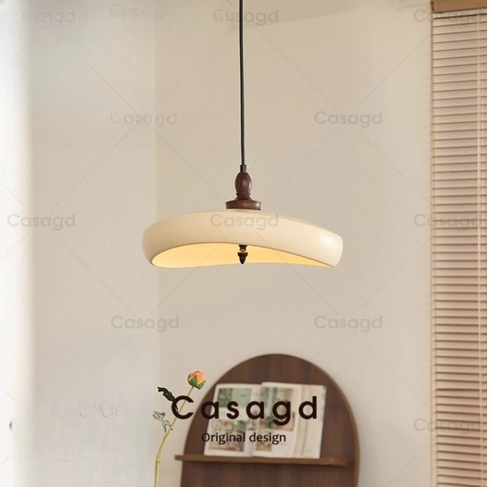 Hat pendant light design butter vintage restaurant UFO light solid wood retro bar counter cloud screen light