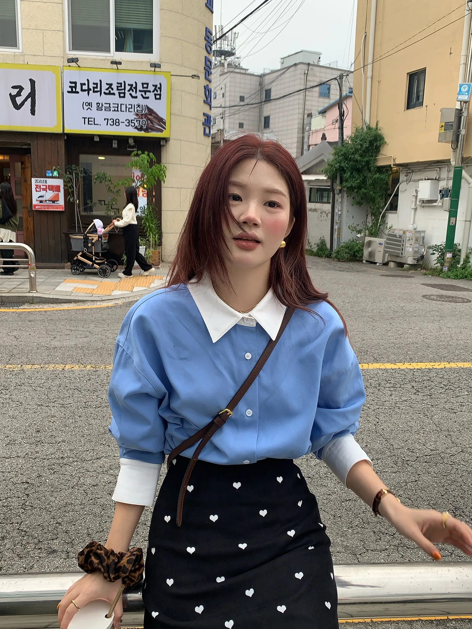 

Свободные женские длинные воротники Sve irt Color Blo с воротником в Корейском стиле из смеси хлопка, повседневная повседневная одежда средней длины для молодых женщин