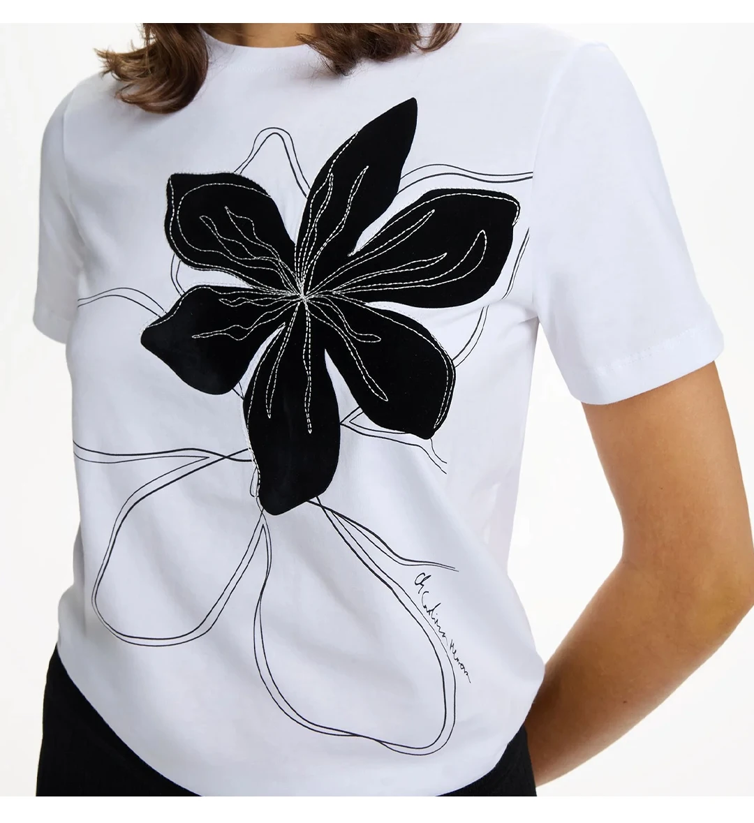 CH Besticktes Blumen-Kurzarm-T-Shirt für Damen Rundhals Regular Fit Premium-Baumwolle Lässige Alltags-Vielseitige Oberteile – Detail 7