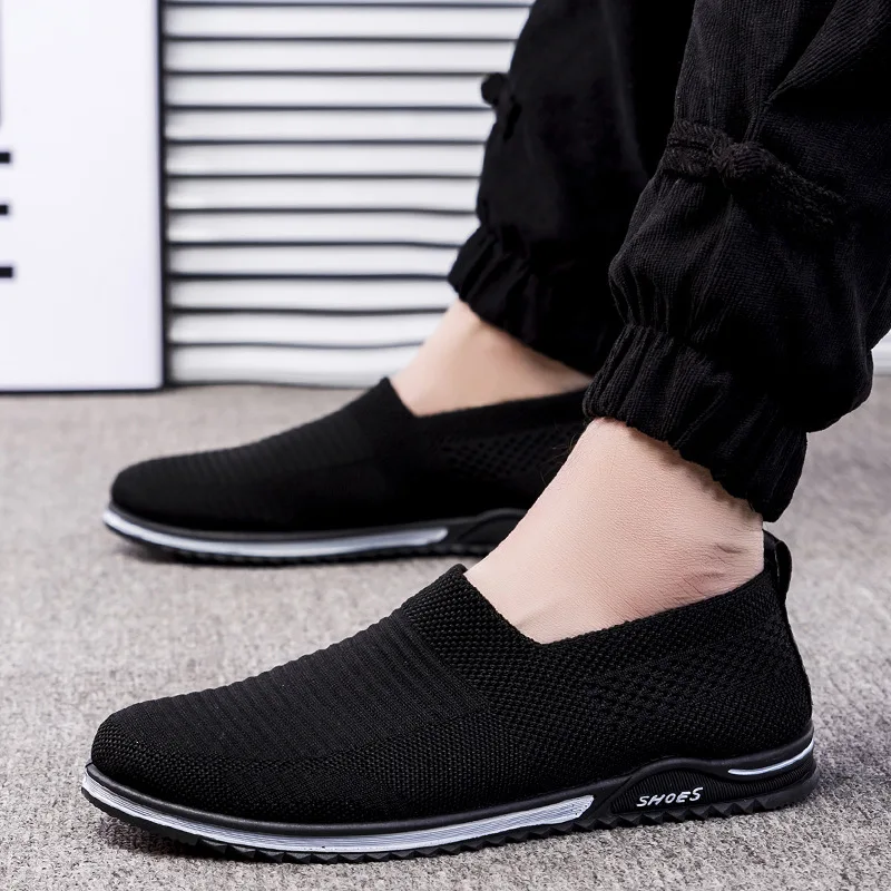 Outdoor Sports Shoes for Men Breathable Solid Color Flats Shoes Fashion Running Male Sneakers Casual Mesh Slip-on Man Loafers