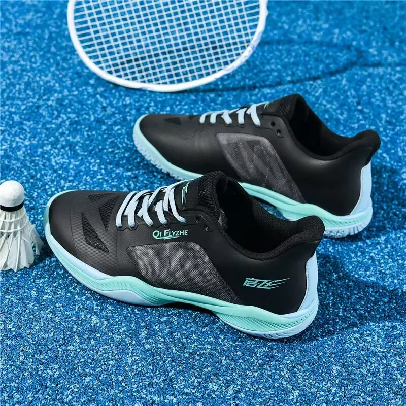 Original Brand Badminton Shoes Comfortable Indoor Court Shoes Anti-Slippery Tennis Shoes Light Weight Table Tennis Shoe Couples