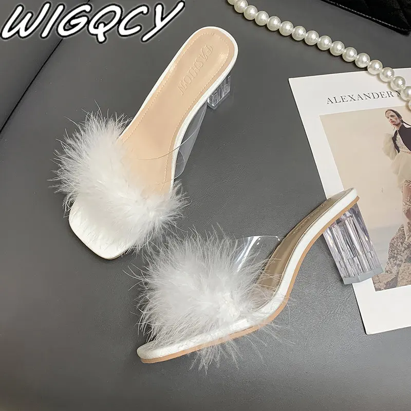 British Style Plush Slippers Women Outdoor 2023Summer New Fashion Thick Heel Women's Slippers Transparent High Heels Party Shoes