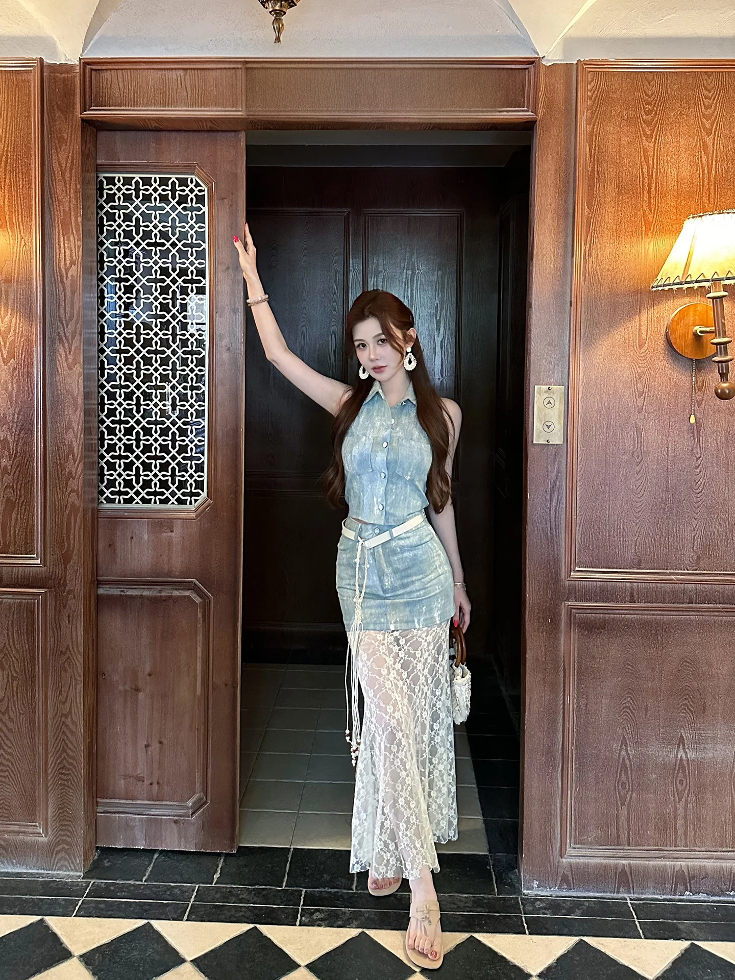 

AZZHEN Lace Dream Slimming Gradient Washed Cotton Halter Top Half Skirt Splice Lace Set Women's Fashion Summer Outfit