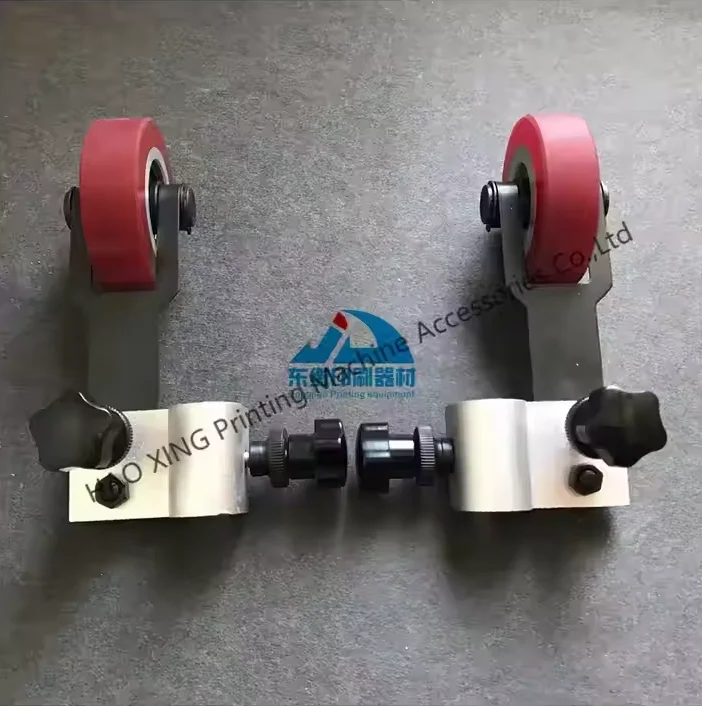 

Пара резиновых прижимных колес для офсетной печатной машины