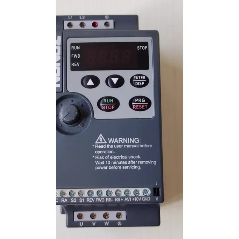 Inverter NZ200-1R5G-4 three-phase 380V NZ100-0R75G-2R2G single-phase speed regulation