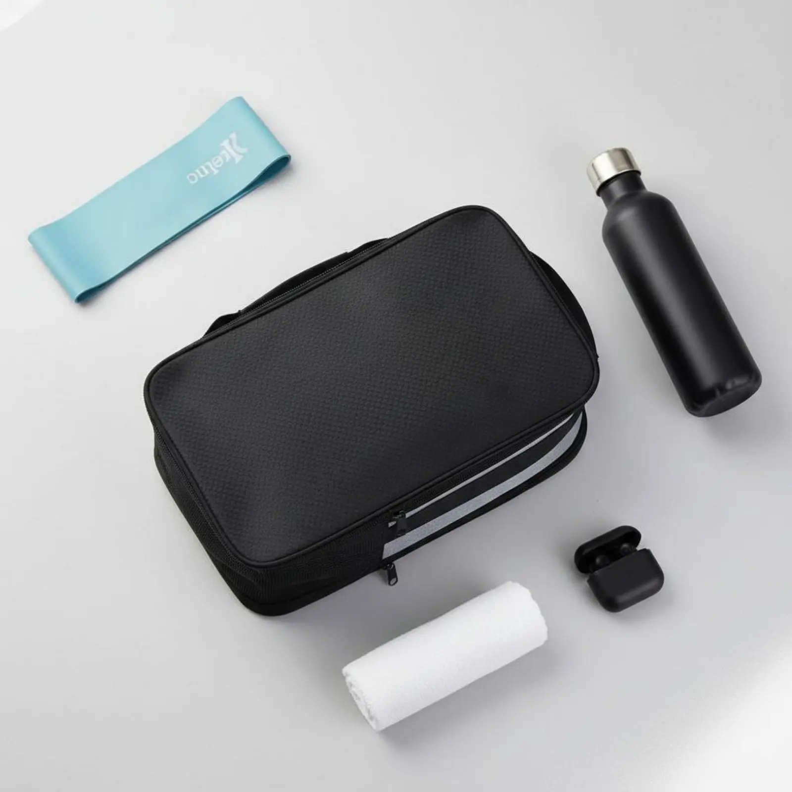 

Sports Shoe Travel Pouch Two-Section Compartment Breathable Athletic Shoe Organizer Portable Shoe Bag