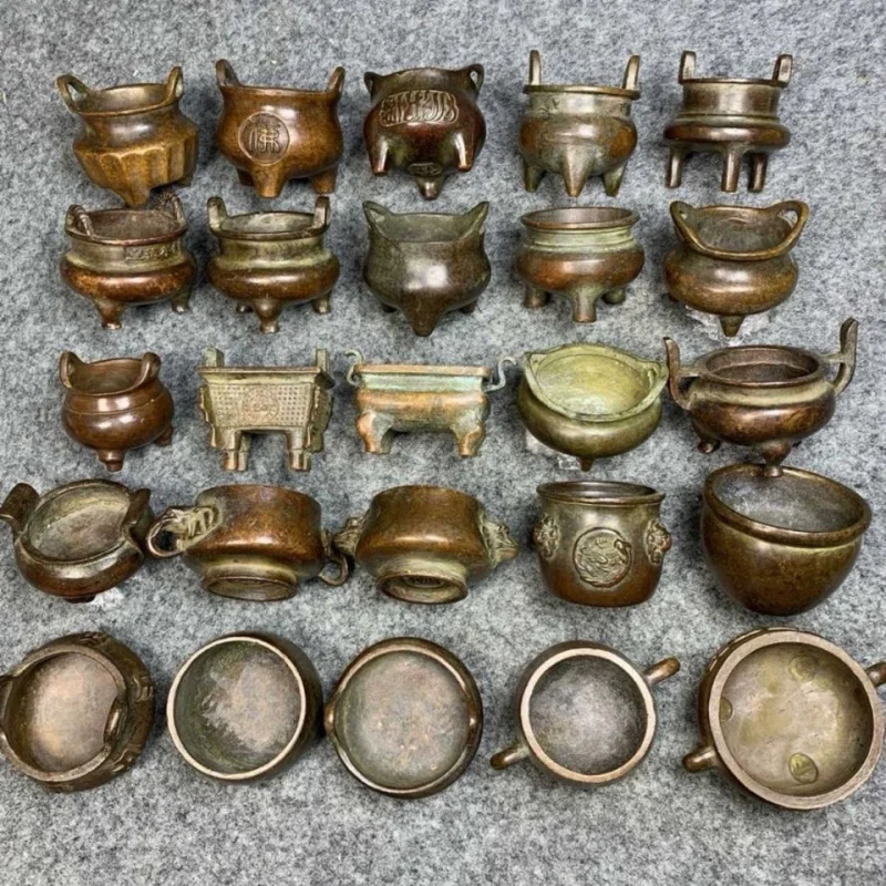 Rural vintage copperware finds: Xuan De , Qiao Er , three-legged , copper furnace ornaments