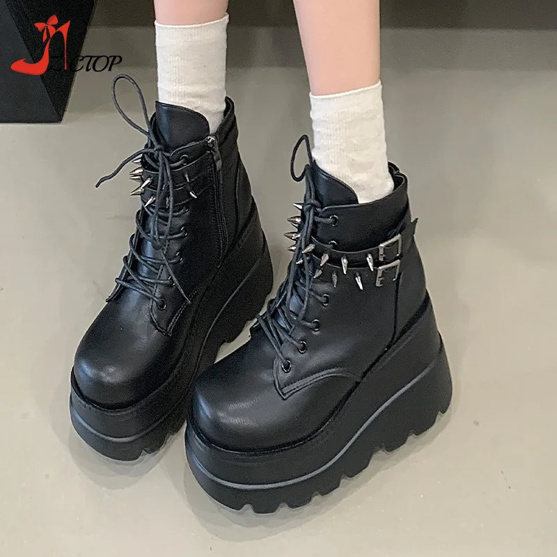 

Goth Platform Women's Shoes Rivet Punk Wedges High Heels Ankle Boots Zipper Women Party Cosplay Shoes Big Size 43
