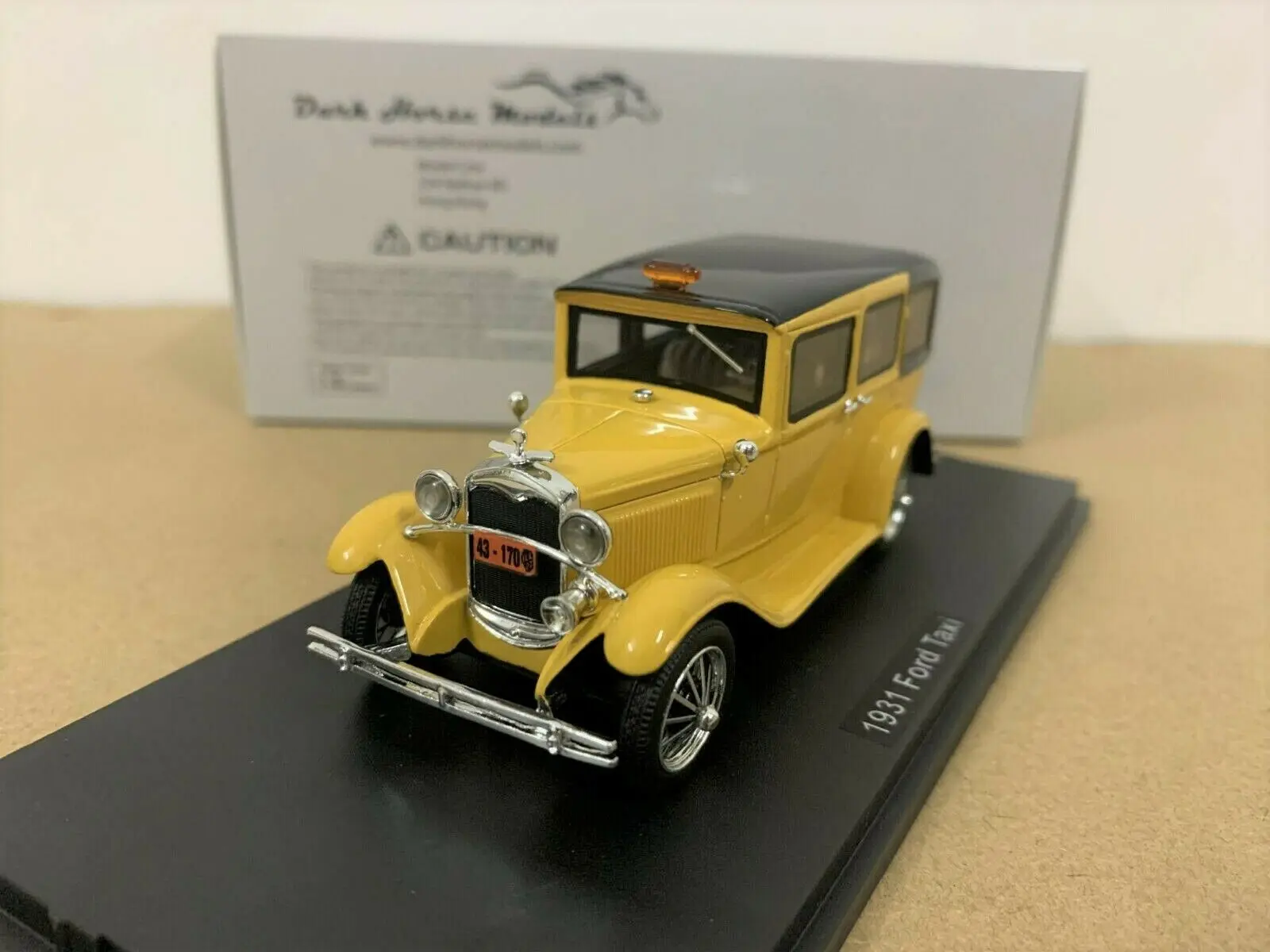 Dark Horse Models! 1931 Taxi 1/43 Scale Resin Model Car New in Box