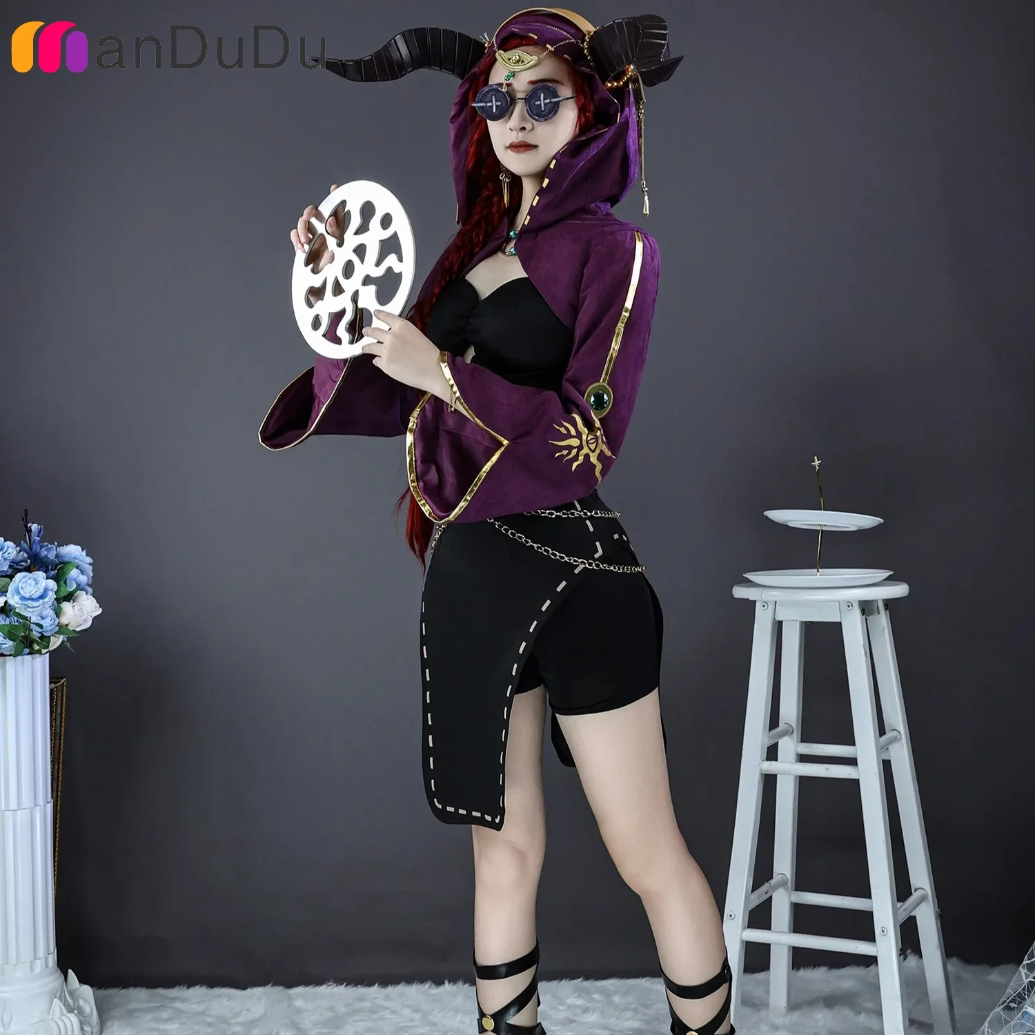 ファイオナギルマンのコスプレ衣装コスプレ衣装ロールプレイコミックドレスハロウィーンパーティーのかつらアニメーションアクセサリー