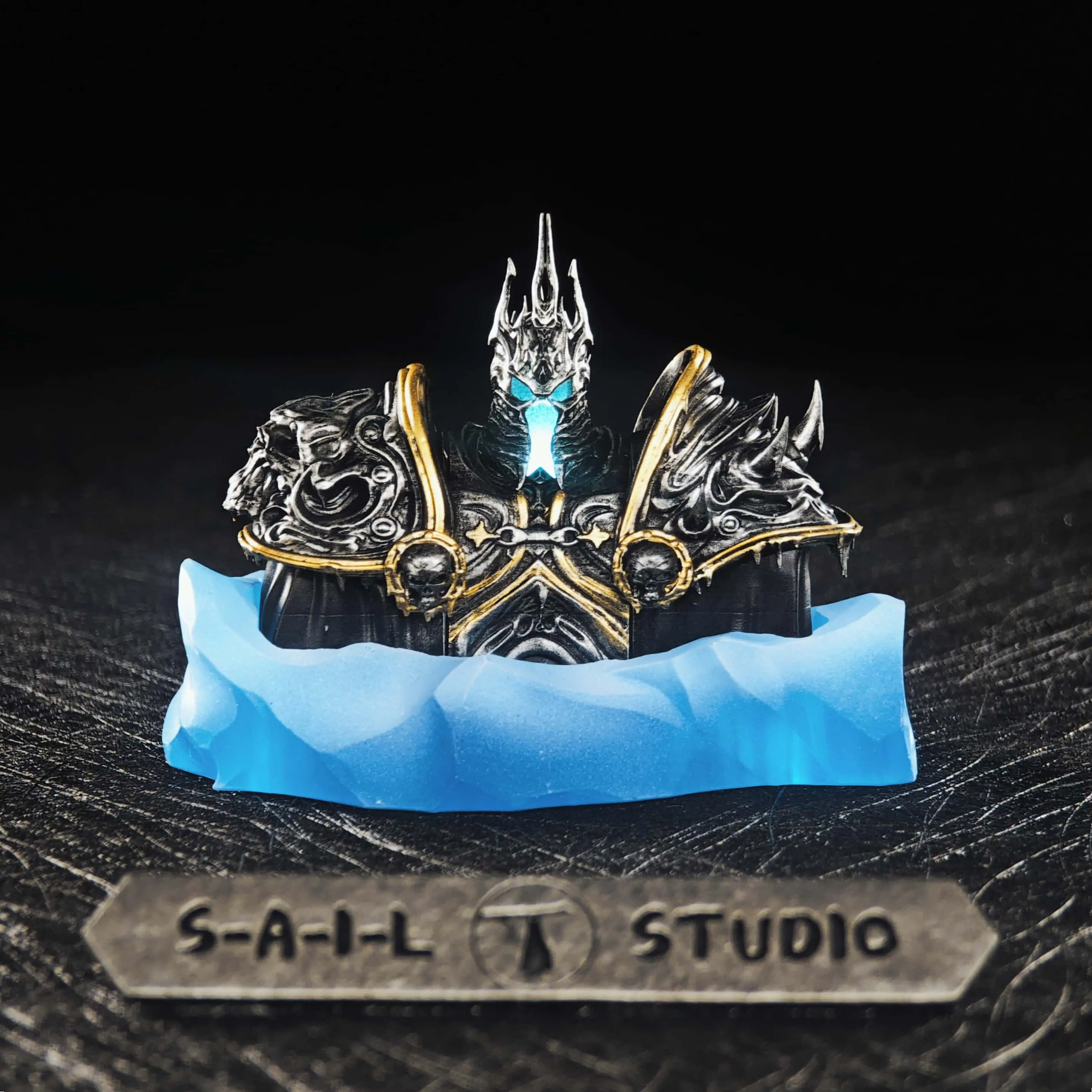 

Sail Studio Artisan Keycap World Of Warcraft Lich King Arthas Glow In Dark For Mechanical Keyboard Gaming Peripheral Collection