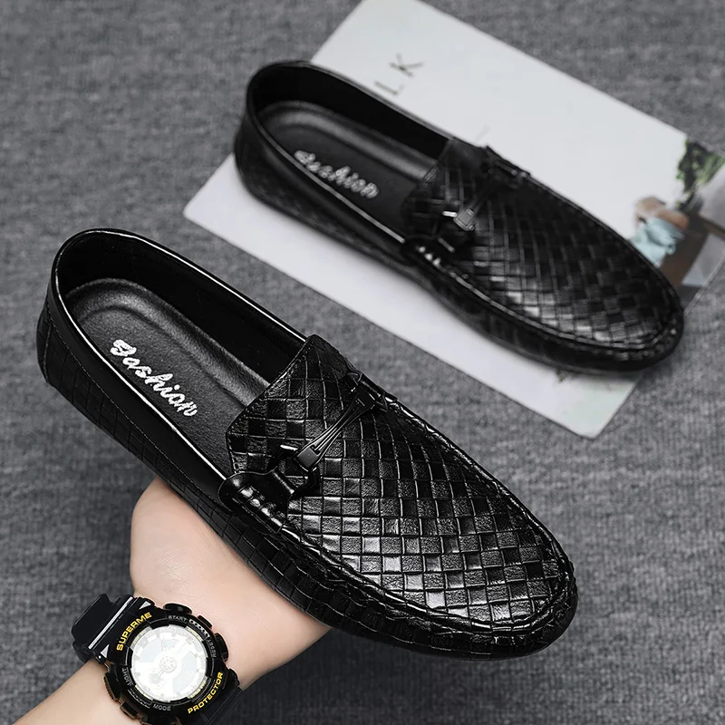 

High Quality Men Loafers Fashion Leather Men Casual Shoes Slip on Flats Comfortable Boat Shoes Lightweight Walking Driving Shoes