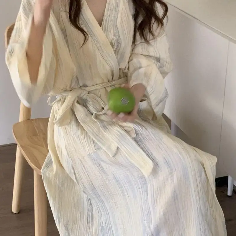 Mulheres impressas robe pijamas jovens meninas sexy solto roupão de manga comprida lazer wear quatro estações roupas para casa camisola nova