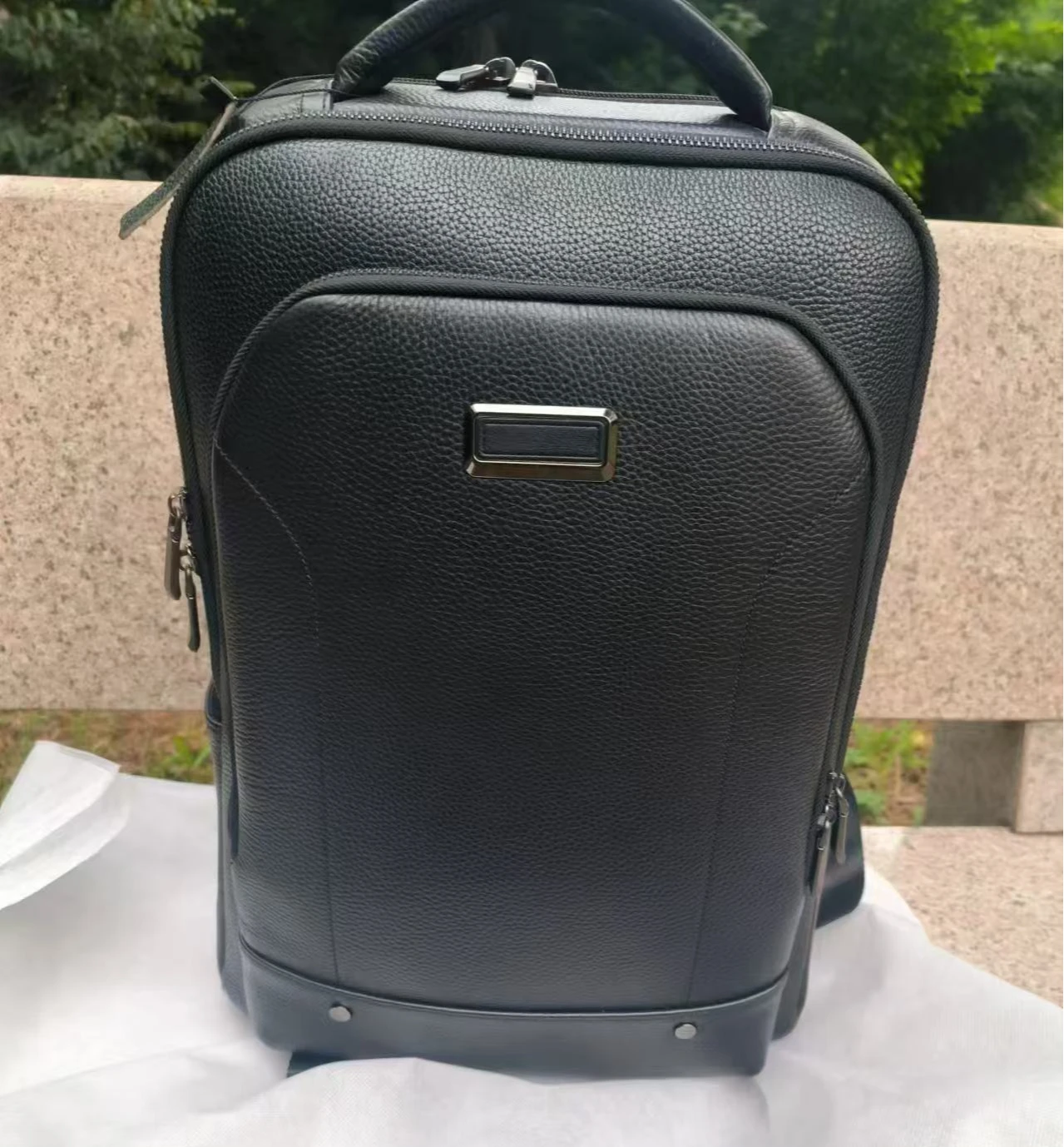 

2026 New Luxury Brand Real Genuine Leather Men Backpacks Student Backpack Luxury Korean Version 15.6 Inch Computer Laptop Bag