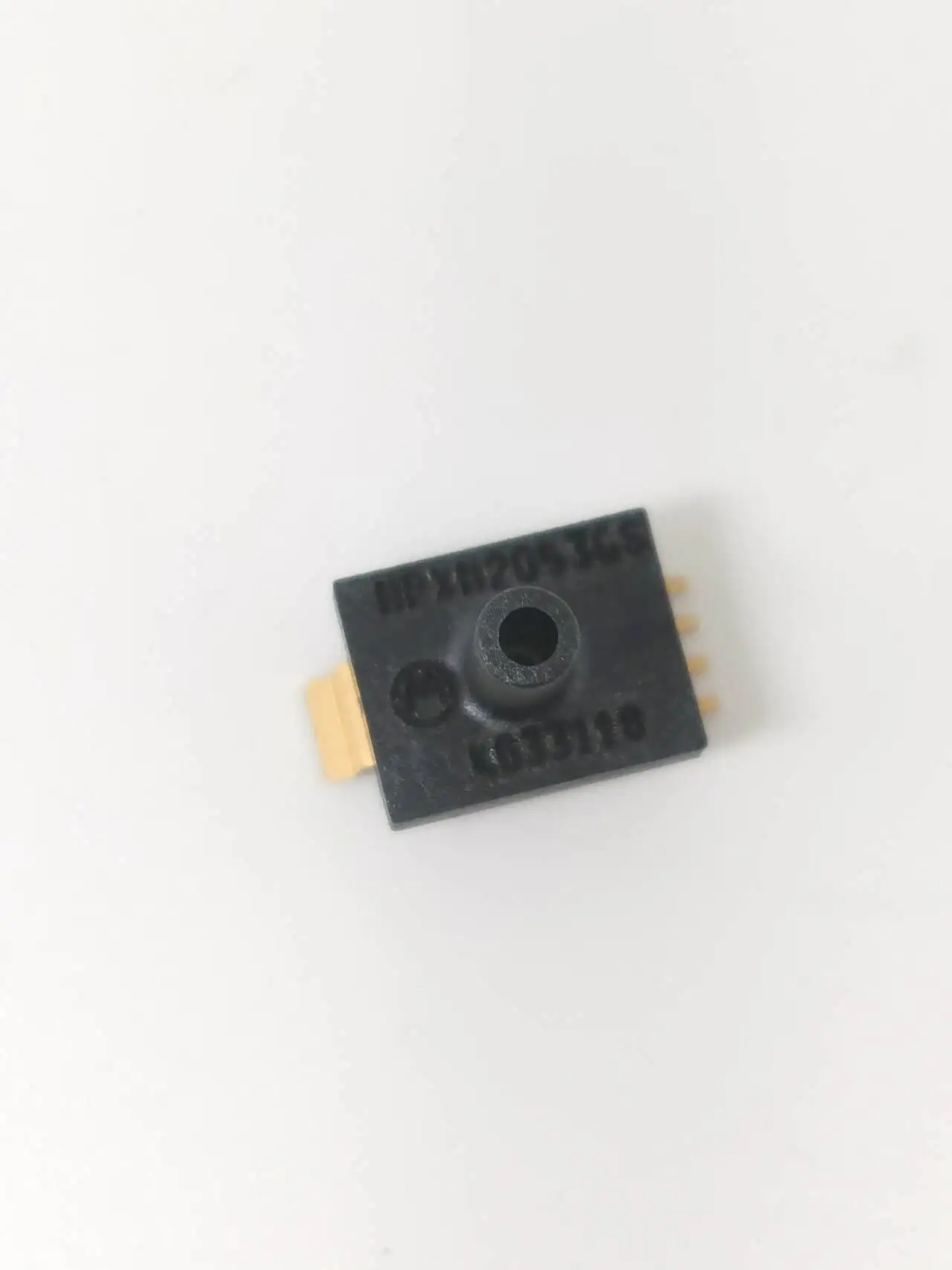 MPXM2053GS Freescale pressure sensors are new and genuine Ship quickly