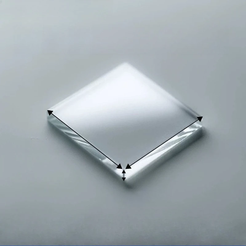 8PCS High-transmittance Ultra-thin UV-transmitting Quartz Glass Plates 40x40mm 50x50mm High-temperature Corrosion-resistant