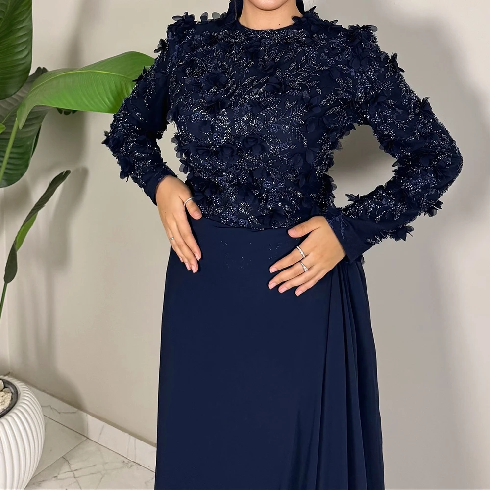 فساتين سهرة مخصصة على شكل حرف a بطول الأرض ورقبة دائرية وأكمام طويلة فستان حفلات موضة الزهور مطرزة بسيطة ثنيات للحفلات